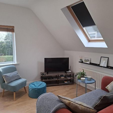 The Loft At 522 Apartment Woodburn  ภายนอก รูปภาพ